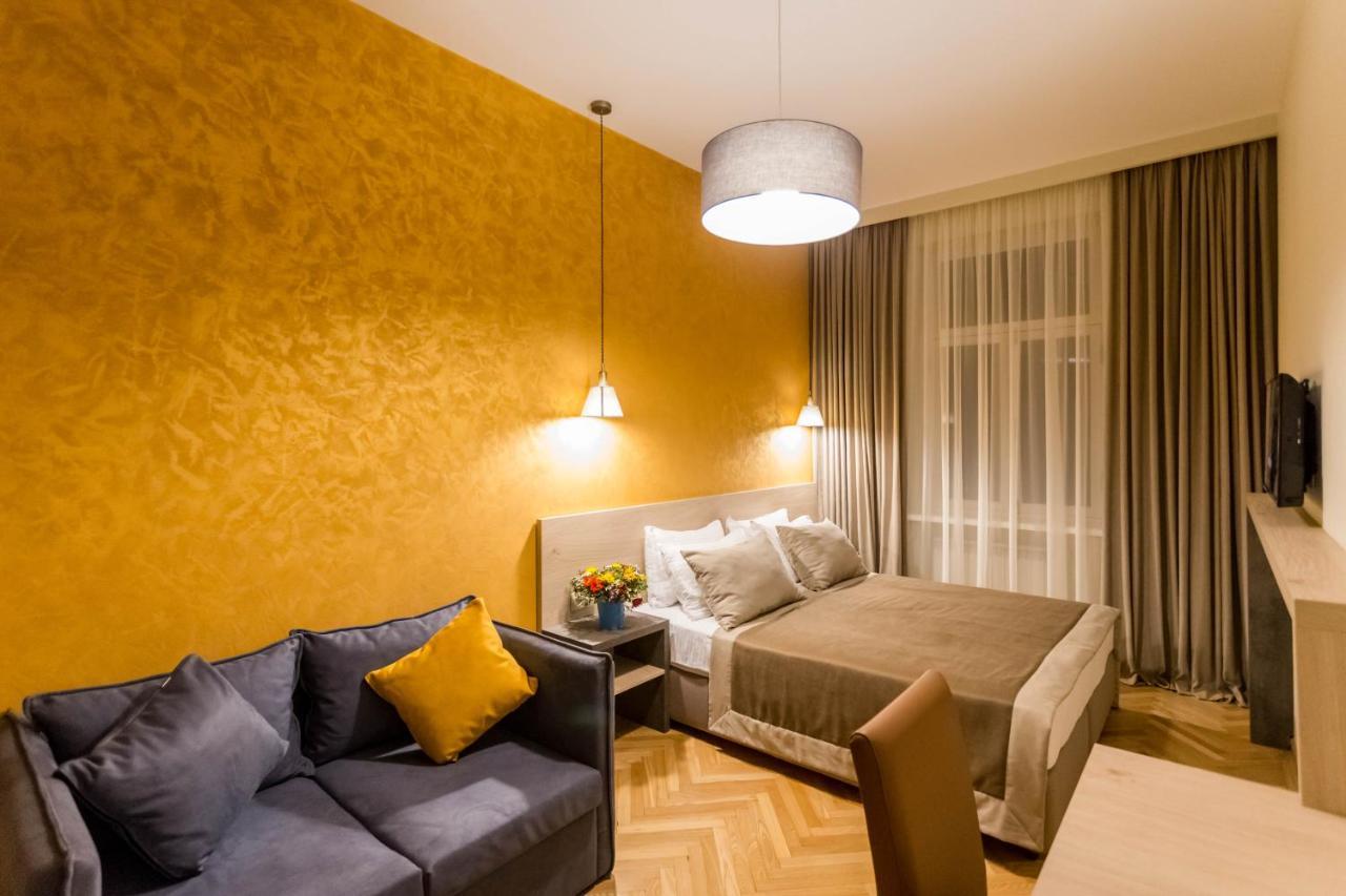 Luxury 3 Bedroom Apartment By Freedom Square City Center Tbilisi Eksteriør bilde