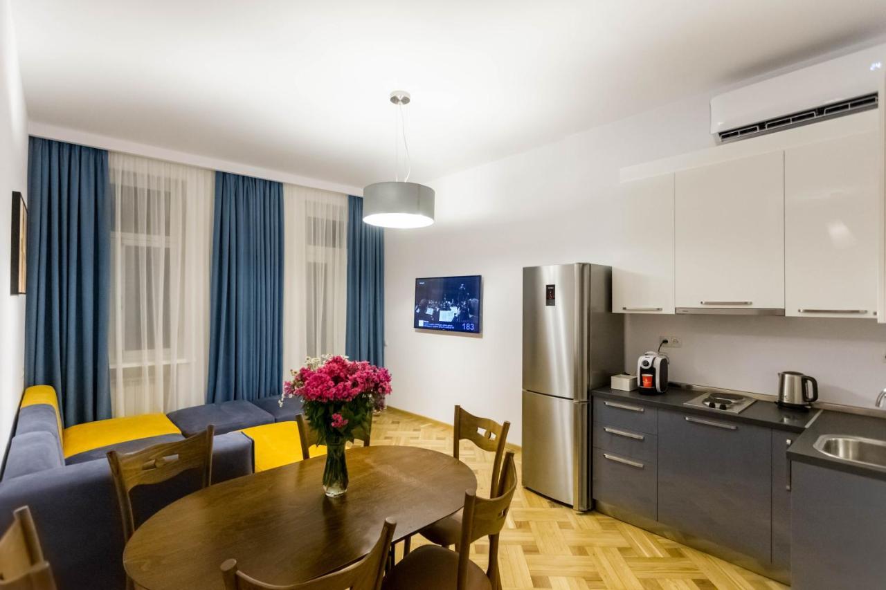 Luxury 3 Bedroom Apartment By Freedom Square City Center Tbilisi Eksteriør bilde