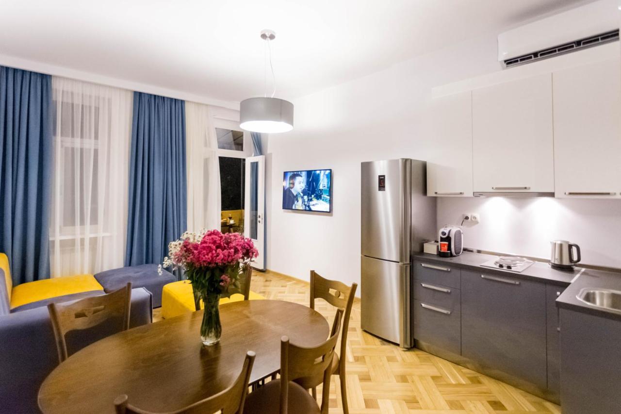 Luxury 3 Bedroom Apartment By Freedom Square City Center Tbilisi Eksteriør bilde
