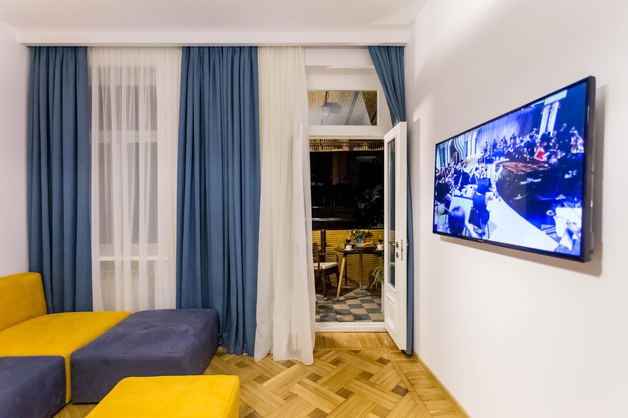Luxury 3 Bedroom Apartment By Freedom Square City Center Tbilisi Eksteriør bilde